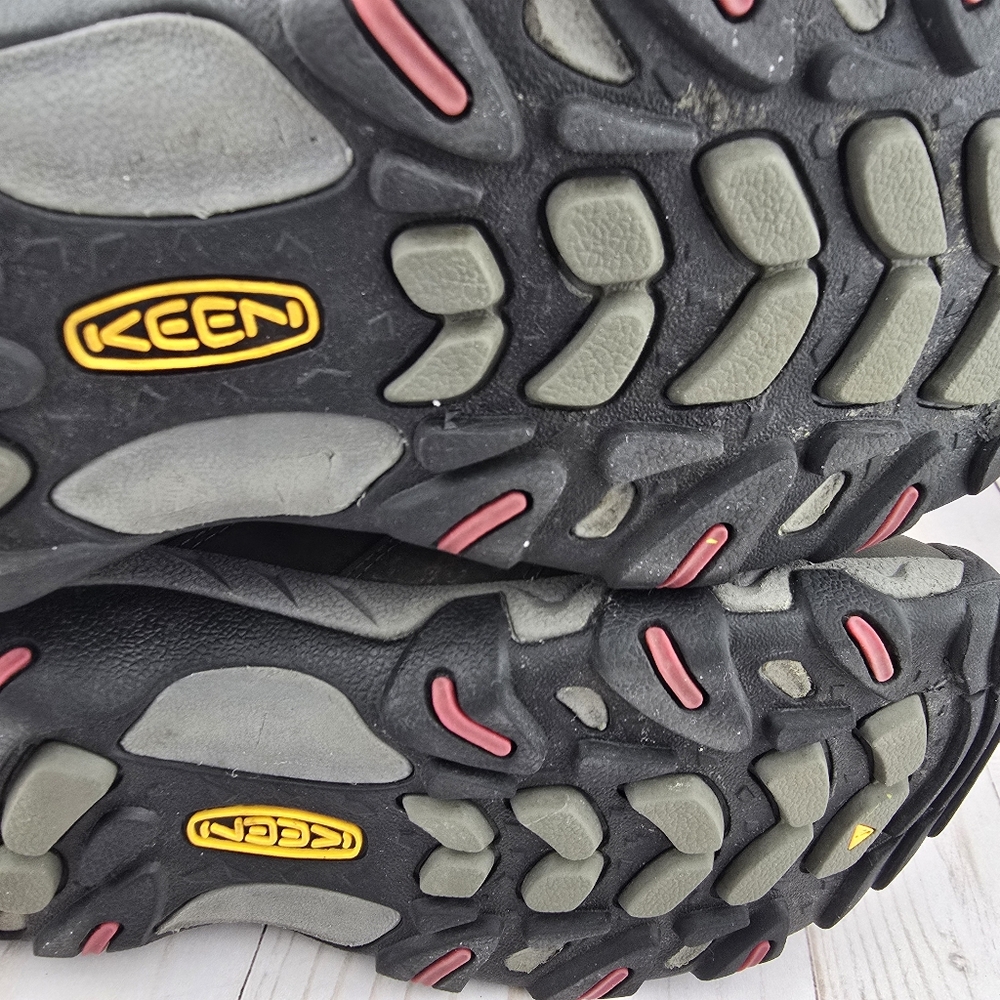 Keen Hiking Shoes Pink and Gray Women’s Size 7.5 - Picture 8 of 16